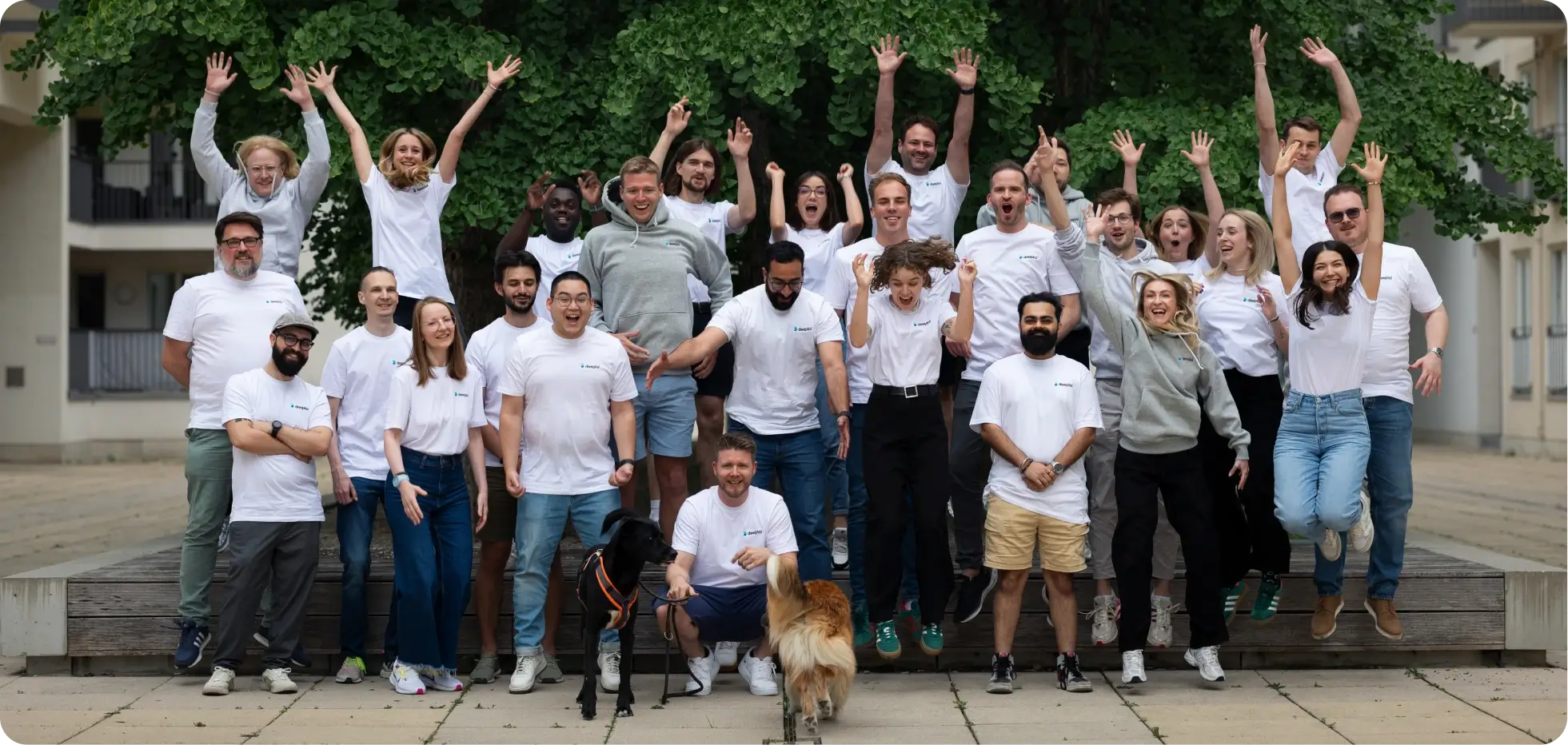 IT management platform for SMEs - deeploi