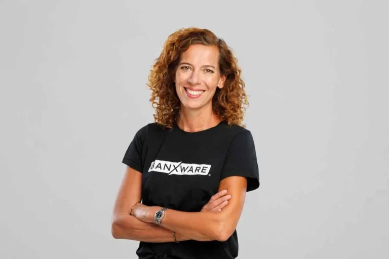 Miriam Wohlfarth